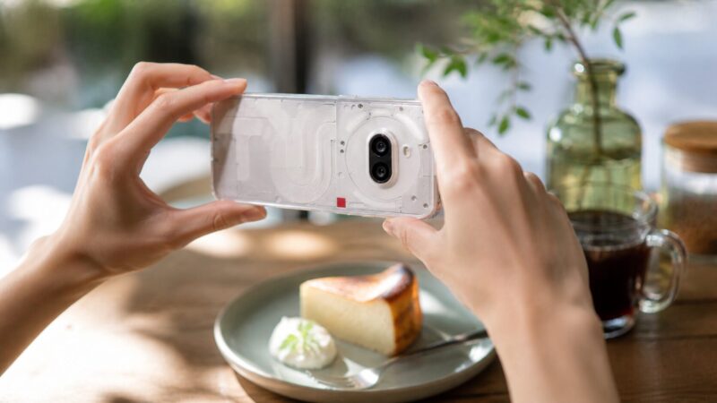 Nothing Phone 3aの望遠カメラで料理や小物を撮影するレビュー向けイメージ