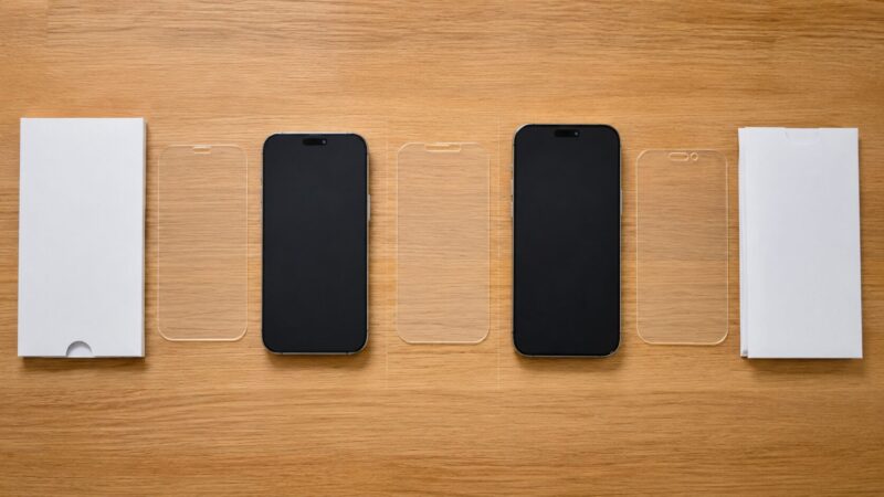 iPhone17専用フィルムと兼用フィルムの選び方を示す比較