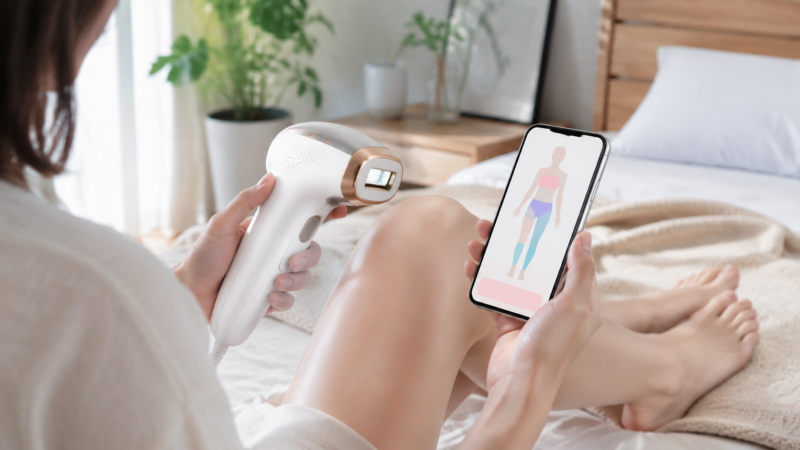 スマートフォンと連携して照射範囲を確認する家庭用光美容器