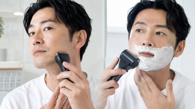 電気シェーバーのドライ剃りとシェービングフォームを使ったお風呂剃りの比較